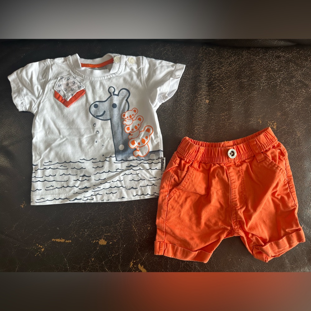 Playful Giraffe Print Kids Matching Set - White and Orange